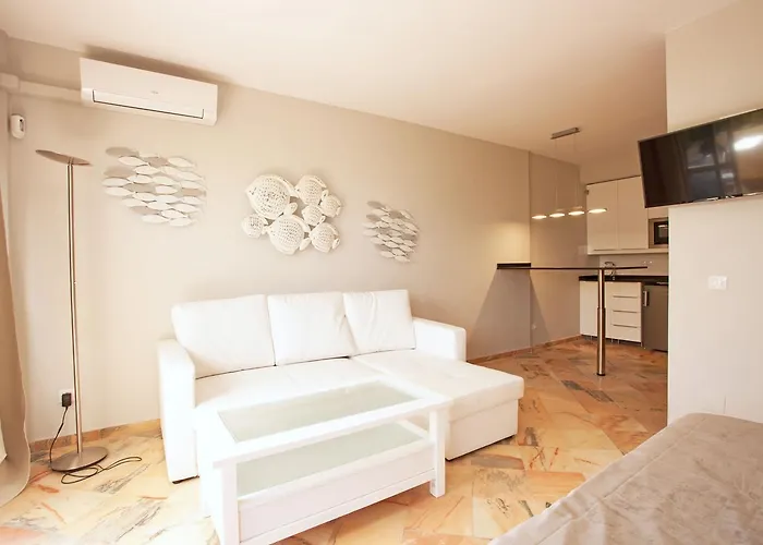 Apartamento Varios Romana Playa Elviria Marbella